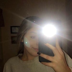 Meet your Posher, Megan